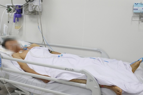 benh nhan bi ngo doc pate Minh Chay anh 1