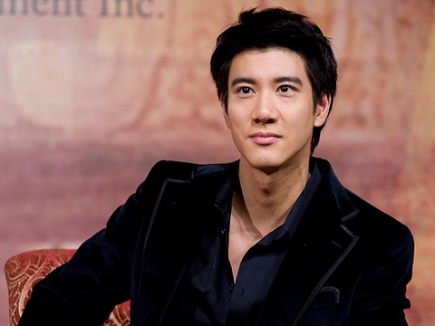 Vuong Luc Hoanh anh 1