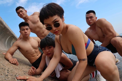 miu le co bap anh 1