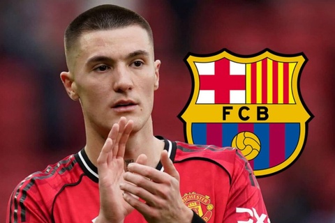 Barcelona bat ngo nham Sesko hinh anh