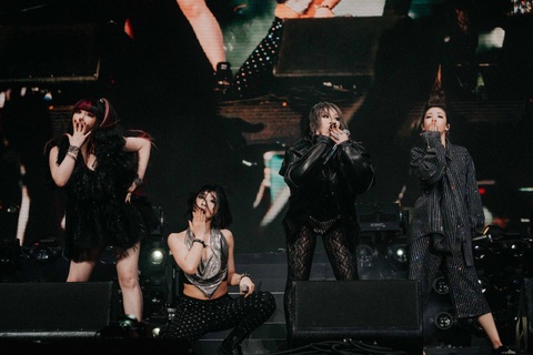 cam xuc cua minzy khi 2ne1 tai hop anh 1