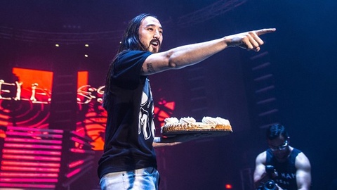 Steve Aoki bieu dien tai Ha Noi anh 1