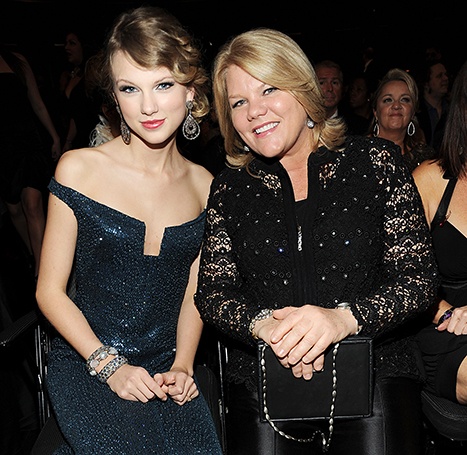 Taylor Swift tiet lo mi lai mac ung thu anh 2