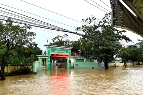 Hang tram nghin hoc sinh o Gia Lai, Khanh Hoa nghi hoc vi lu lon hinh anh