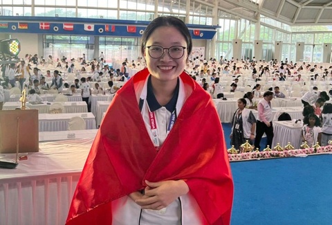 Than dong Viet vua gianh huy chuong vang Sieu tri nho the gioi la ai? hinh anh