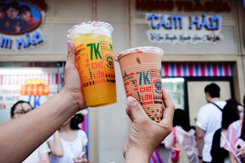 Trà sữa 7.000 đồng từ TP.HCM mở cửa hàng giữa 'đất vàng' Hà Nội