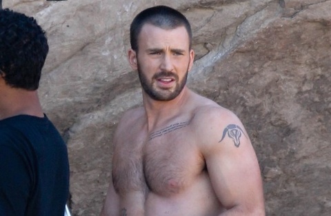 Chris Evans van gay that vong hinh anh