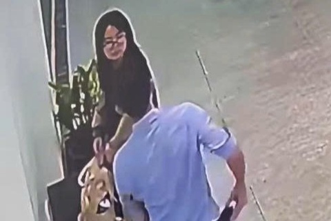 Thuc hu clip 'nu sinh lop 10 bi du do, bat coc' o sanh chung cu Ha Noi hinh anh