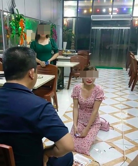 xu ly nghiem vu khach nu quy goi anh 1