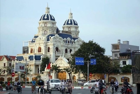 Dai gia Phat 'dau' nop hon 135,2 ty thu loi mua ban trai phep hoa don hinh anh