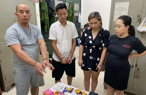 Thai phụ 8 tháng bị bắt quả tang sử dụng ma túy ở Hà Nội