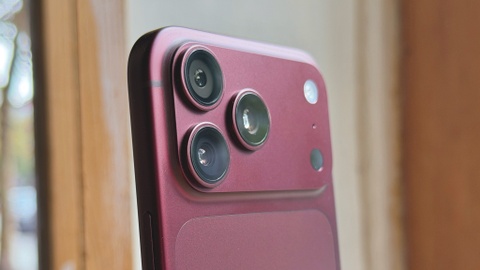 Vì sao iPhone 18 Pro Max khi khui hộp có pin nhưng không đầy 100%