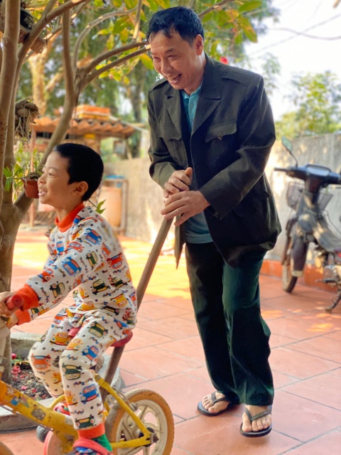 ky uc,  sum vay,  ngay Tet anh 1