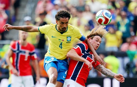Bao Argentina che gieu tuyen Brazil hinh anh