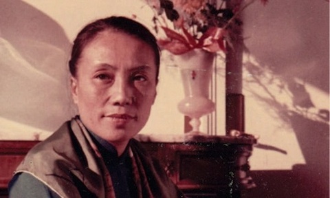 Giai ma suc hut 'Gia dinh, ban be va dat nuoc' cua ba Nguyen Thi Binh hinh anh