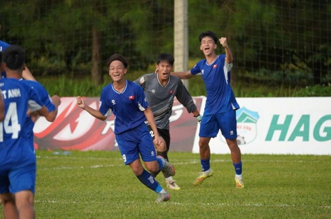 Xác định bốn đội vào bán kết giải U17 Quốc gia