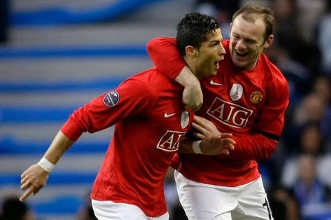 Khi Ronaldo từ chối núi tiền để chọn sân cỏ