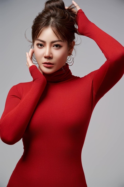 Thanh Huong lay chong anh 1