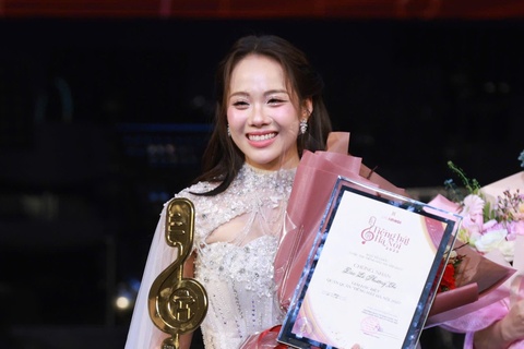 Dao Le Phuong Chi gianh ngoi quan quan Tieng hat Ha Noi 2025 hinh anh