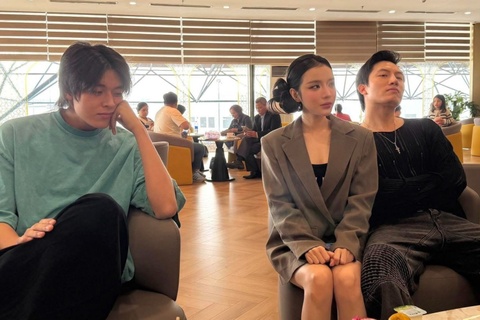 Anh gay sot cua Anh Tu hinh anh