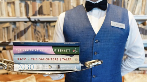 Bung no trao luu nghi duong voi sach hinh anh