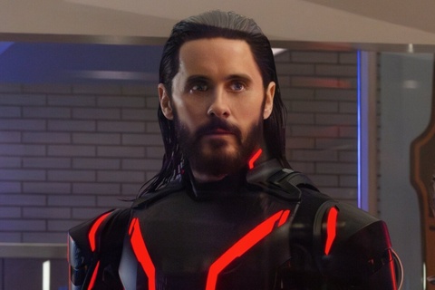 Bom tan 160 trieu USD gay chia re hinh anh