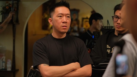 Hoang Nam va e-kip phim xin loi hinh anh