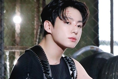 Mot phu nu bi bat vi dot nhap nha nguoi dan ong quyen ru nhat the gioi hinh anh