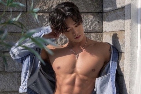 Nam than 'Dia nguc doc than' chien thang ung thu hinh anh