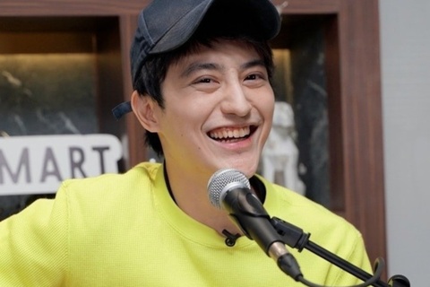 Ca si Khai Thong bi bat hinh anh