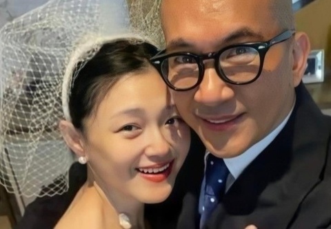 Chong Tu Hy Vien 'tu choi quyen thua ke' hinh anh