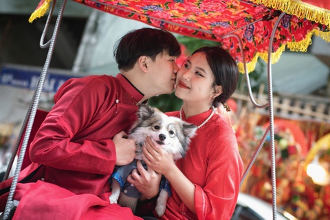 Cuong cuong 'quet phai' tim nguoi dan ve nha khi Valentine trung Tet hinh anh