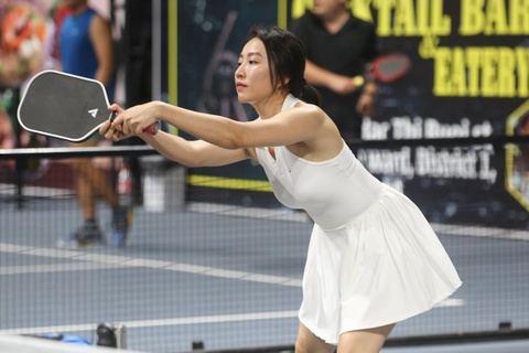 Pickleball tro thanh bieu tuong dia vi moi hinh anh
