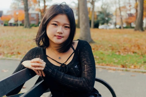 Choi chung khoan tu 13 tuoi de nghi huu 'non' hinh anh