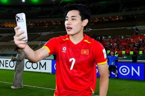 Dinh Bac tiet lo gu ban gai hinh anh