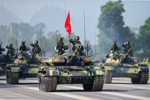 Chiem nguong dan khi tai hop luyen chuan bi le ky niem 2/9 hinh anh