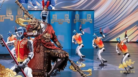 Robot Trung Quoc tien bo khong tuong sau mot nam hinh anh