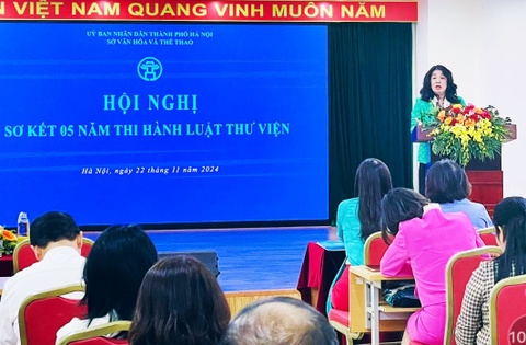 5 nam thi hanh Luat Thu vien: Thuc day phat trien van hoa doc Thu do hinh anh