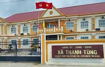 Bi thu xa o Ca Mau thao dieu hoa co quan mang ve nha su dung hinh anh