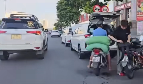 Nhieu tai xe oto bi phat khi nguoi dan phan anh den Cuc truong CSGT hinh anh