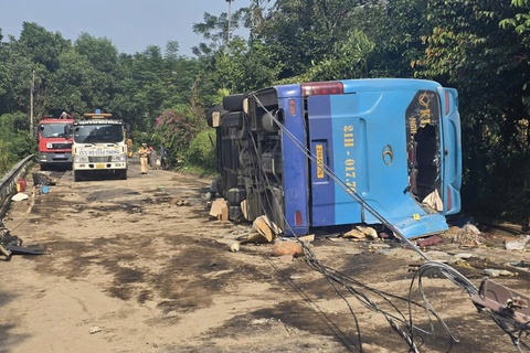 Danh tinh 3 nan nhan tu vong trong vu lat xe khach o Lao Cai hinh anh