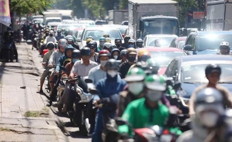 Tu 1/7/2026, Ha Noi du kien thi diem cam xe may xang tai 9 phuong hinh anh