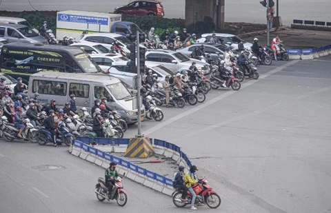 Ha Noi du kien ho tro toi da 5 trieu khi nguoi dan chuyen xe may dien hinh anh