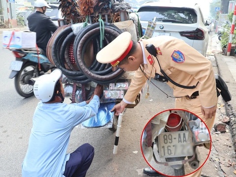 Che bien so de ne camera, hang loat tai xe bi CSGT Ha Noi xu phat hinh anh