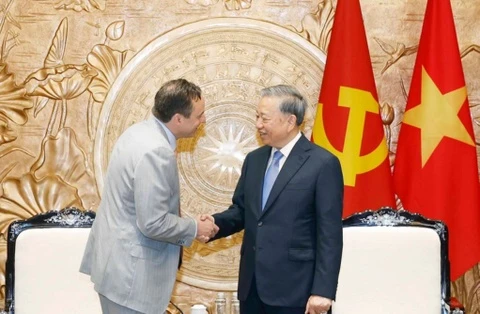 Tong Bi thu tiep Chu tich Tap doan GE Vernova hinh anh