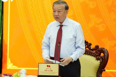 Tong Bi thu, Chu tich nuoc: Da Nang phai doi moi mo hinh tang truong hinh anh