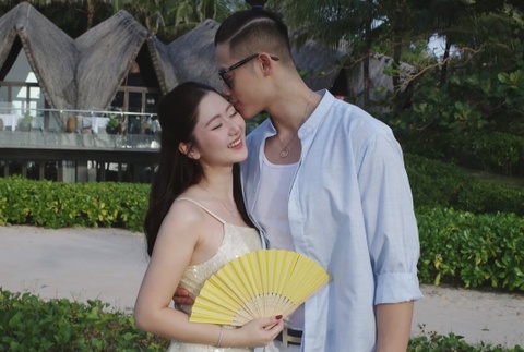 TikToker Tri Thi Boa va rich kid Ha My sau 1 nam cuoi hinh anh