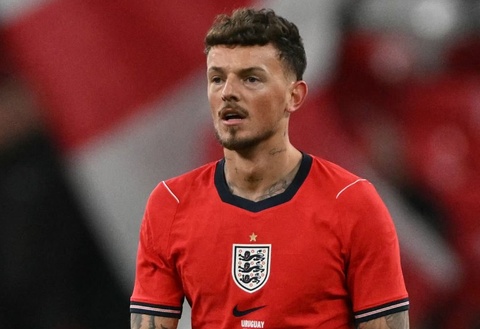 Sao Arsenal mac sai lam, tuyen Anh roi chien thang phut 90+4 hinh anh