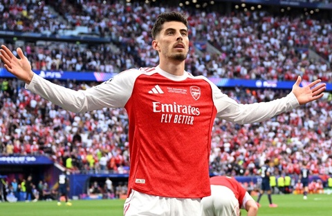 PSG 0-1 Arsenal: Trong tai gay tranh cai hinh anh