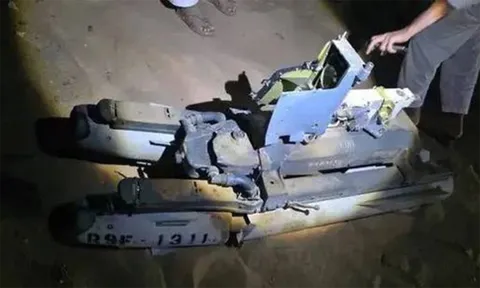 Houthi ban roi UAV MQ-9 My, lo xac ten lua sat thu 'Ninja' hinh anh